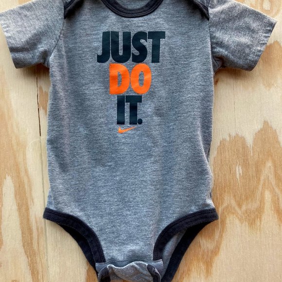 Nike Just Do It Oncsie Gray-Black, 3-6M - Picture 1 of 3